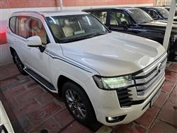 تۆیۆتا لاند کروزەر